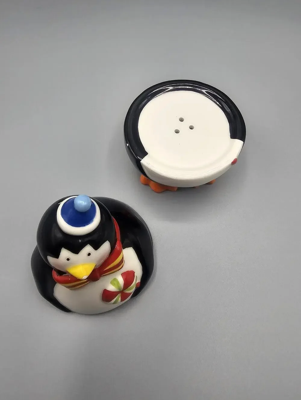 Ceramic Penguin Salt and Pepper Shakers with Holiday Design